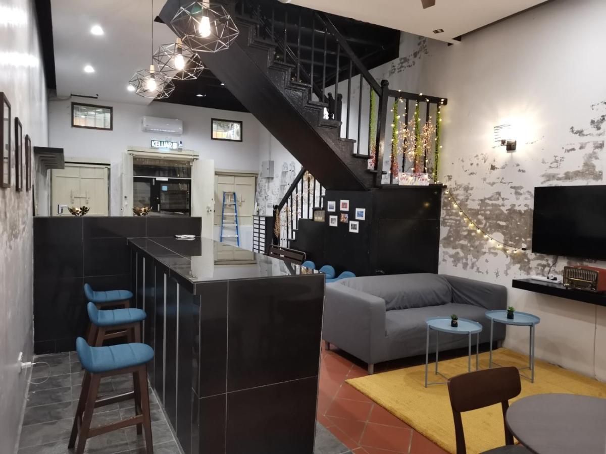 G Fortune Guest House+ George Town  Kültér fotó