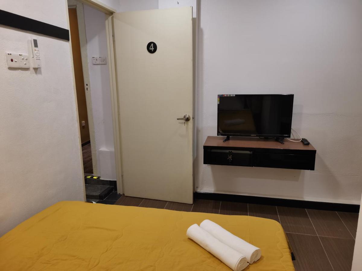 G Fortune Guest House+ George Town  Kültér fotó