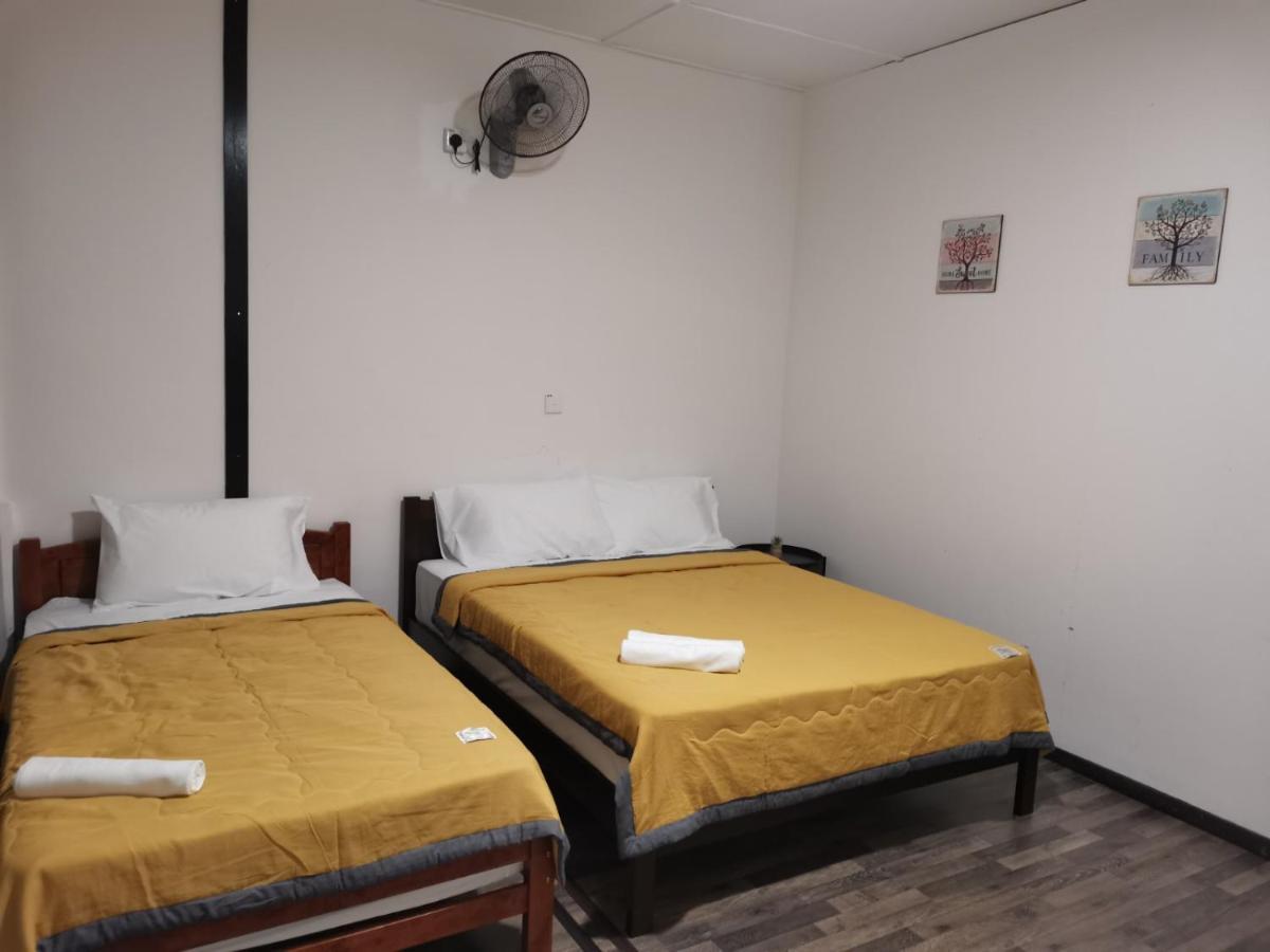 G Fortune Guest House+ George Town  Kültér fotó