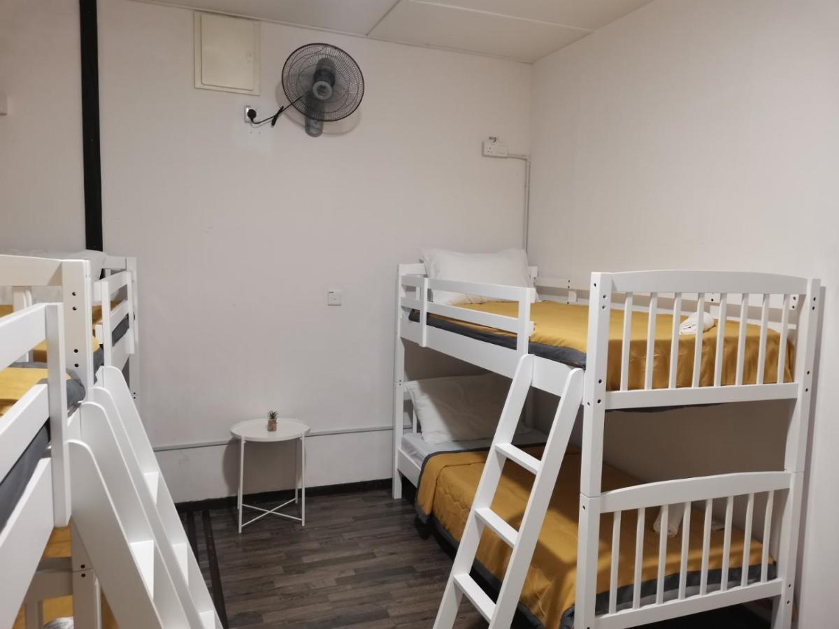 G Fortune Guest House+ George Town  Kültér fotó