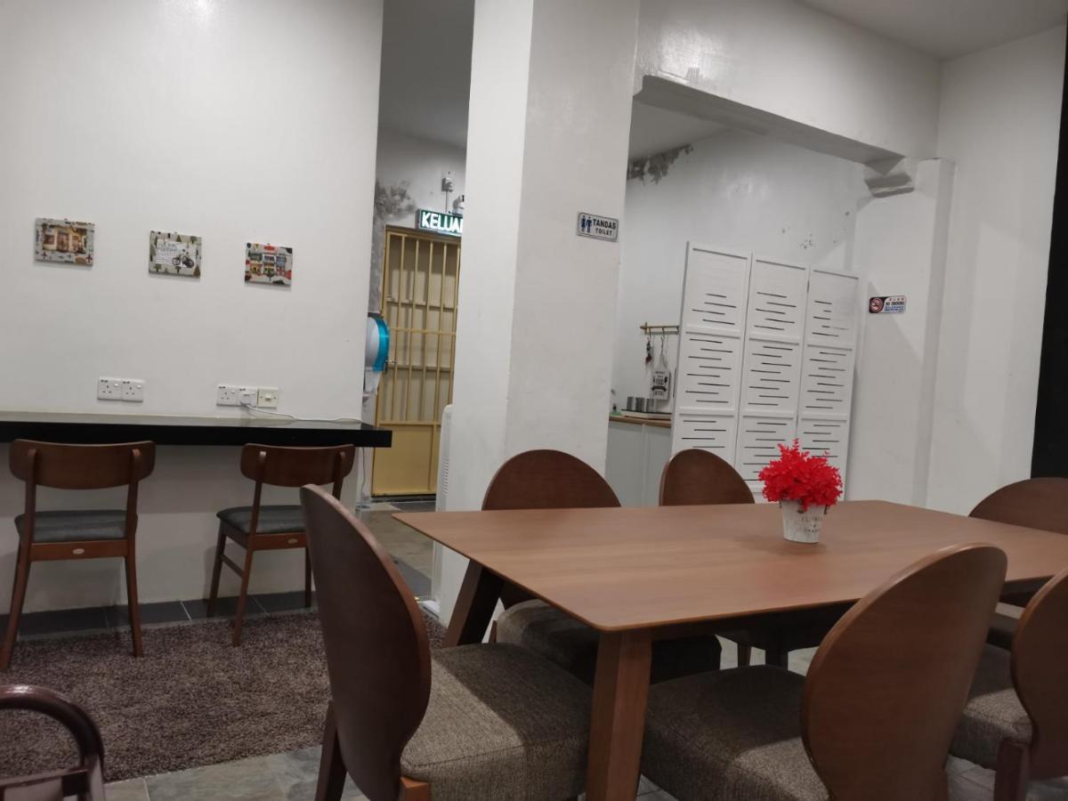 G Fortune Guest House+ George Town  Kültér fotó